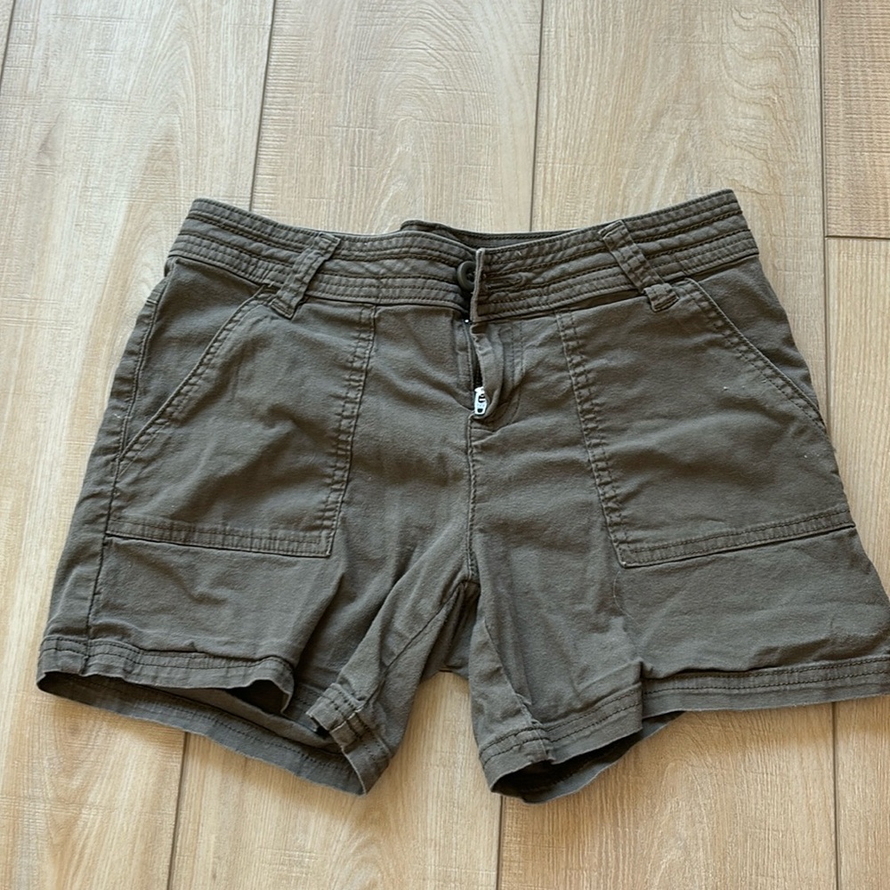 Prana - Green/Khaki - Shorts - Size 2